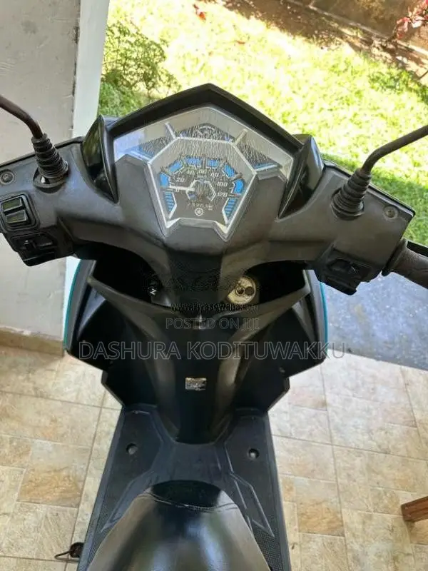 Yamaha Ray Zr 2016 Motorbike (Used)
