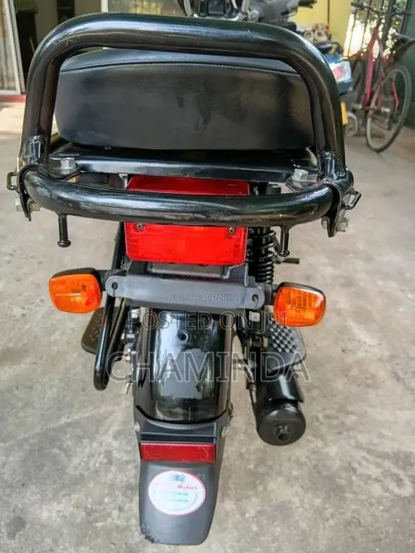 TVS Xl 100 2025 Motorbike (Used)