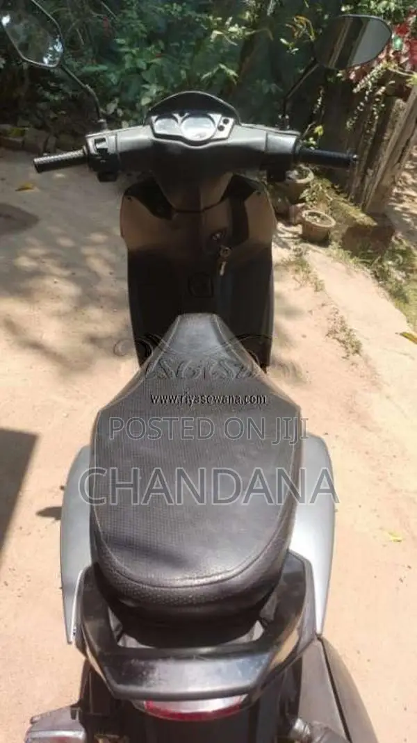 Aprilia Sr 125 2022 Motorbike (Used)