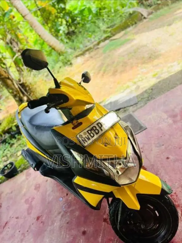 Honda Dio 2014 Motorbike (Used)
