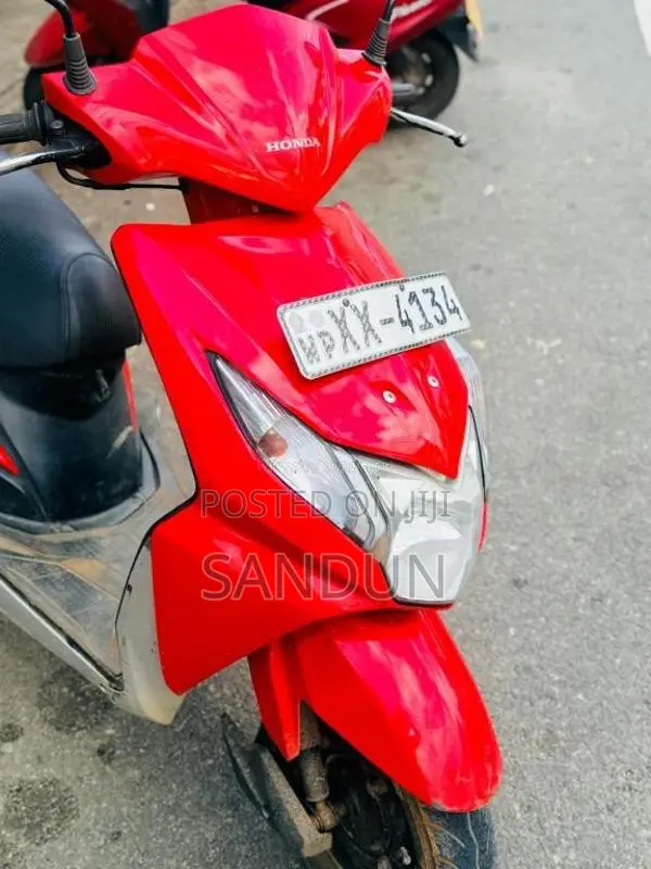 Honda DIO 2012 Motorbike (Used)