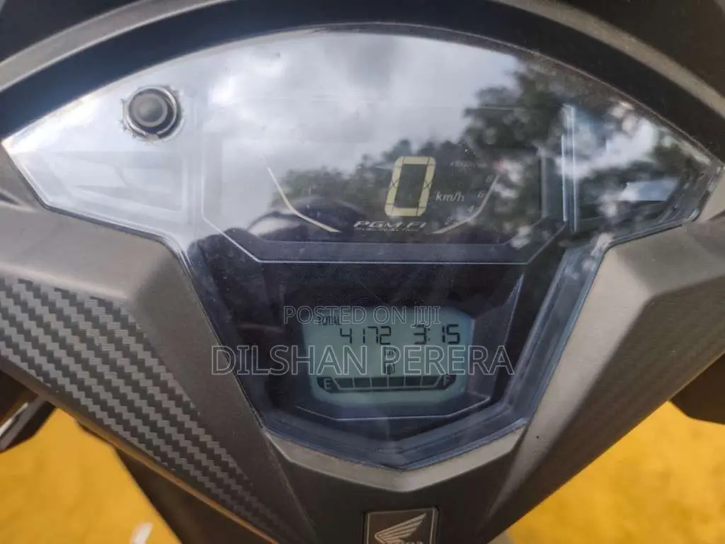 Honda Dio 2025 Motorbike (Used)