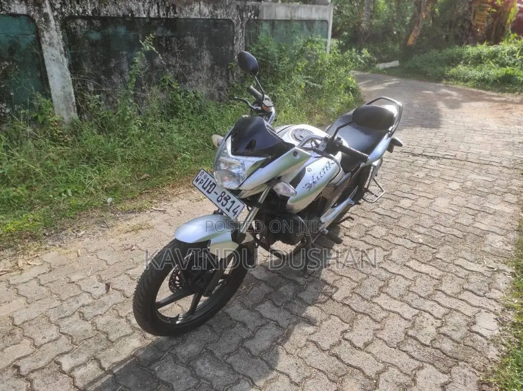 Hero Hunk 2008 Motorbike (Used)