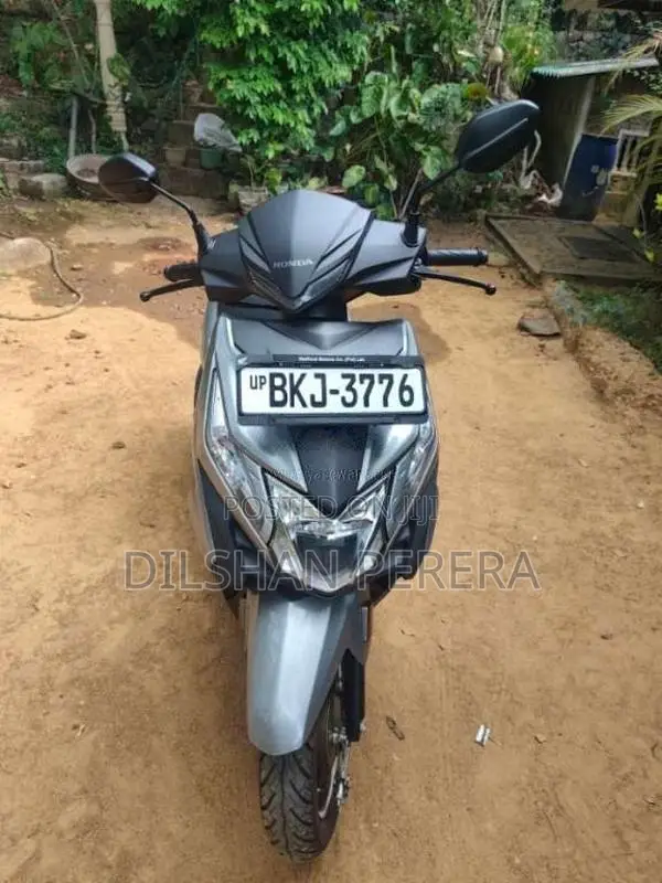 Honda Dio 2025 Motorbike (Used)