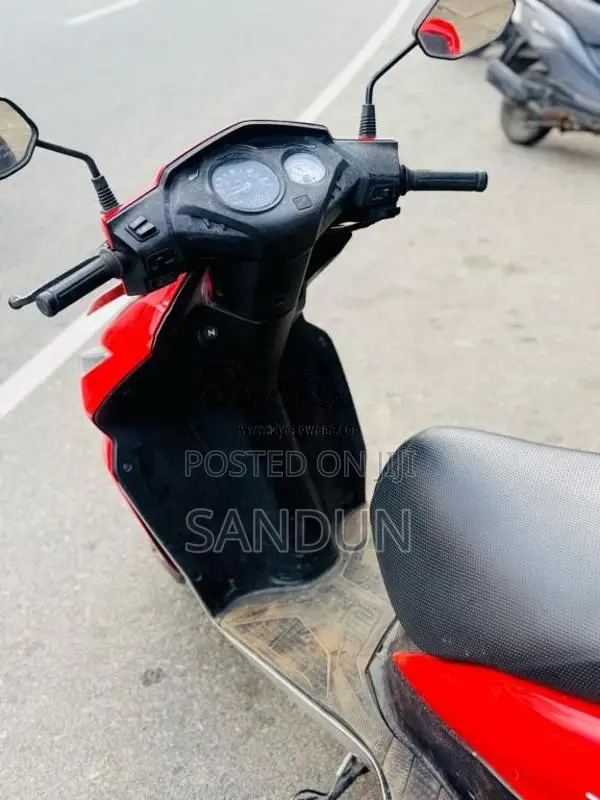 Honda DIO 2012 Motorbike (Used)