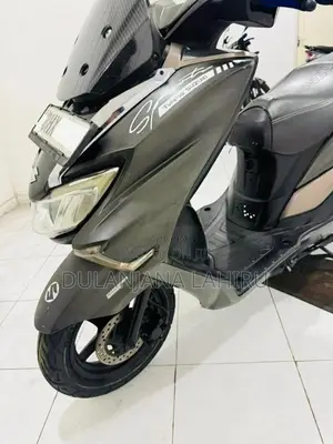 Suzuki BURGMAN 2019 Motorbike (Used)