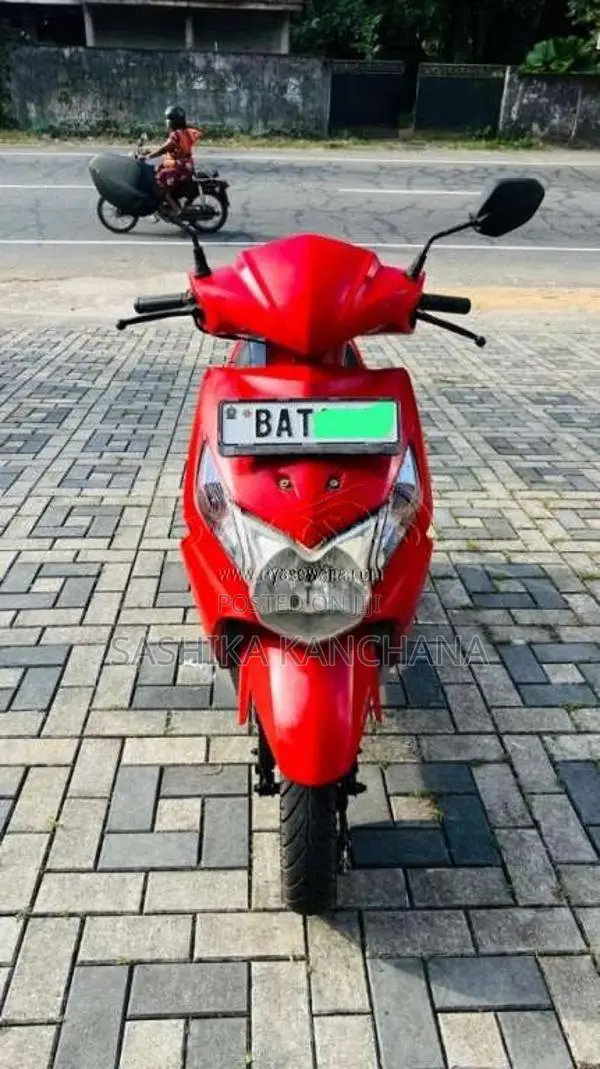 Honda DIO 2014 Motorbike (Used)