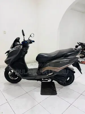 Suzuki BURGMAN 2019 Motorbike (Used)