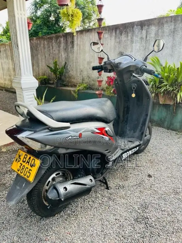 Honda Activa 2014 Motorbike (Used)