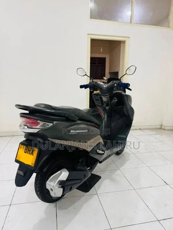 Suzuki BURGMAN 2019 Motorbike (Used)