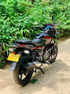 Bajaj Pulsar 150 2015 Motorbike (Used)