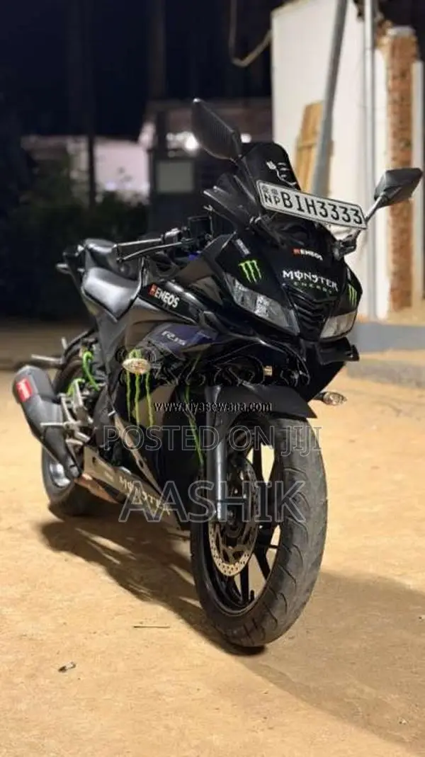 Yamaha R15 2019 Motorbike (Used)