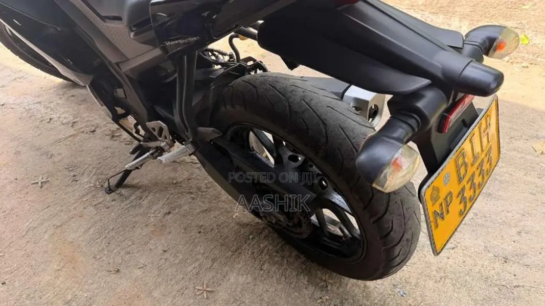 Yamaha R15 2019 Motorbike (Used)