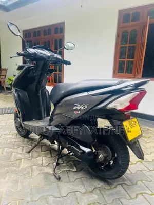 Honda Dio 2018 Motorbike (Used)