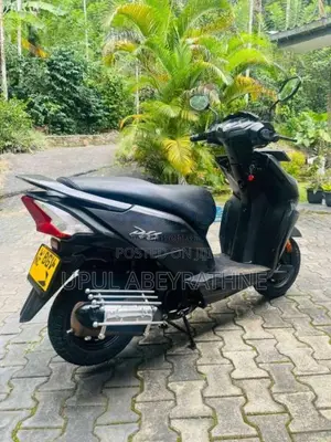 Honda Dio 2018 Motorbike (Used)