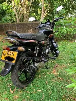 Bajaj Discover 100 2013 Motorbike (Used)