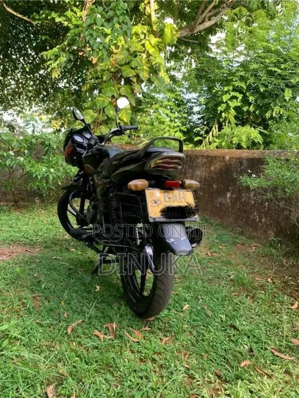 Bajaj Discover 100 2013 Motorbike (Used)