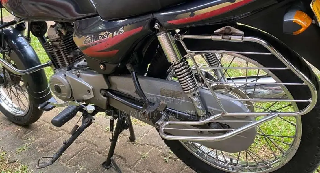 Bajaj Caliber 2004 Motorbike (Used)