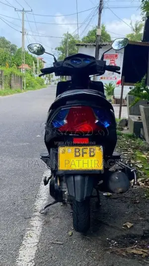 Honda Dio 2017 Motorbike (Used)