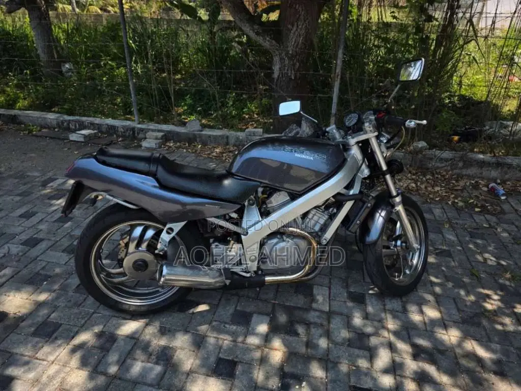 Honda Bros 1989 Motorbike (Used)
