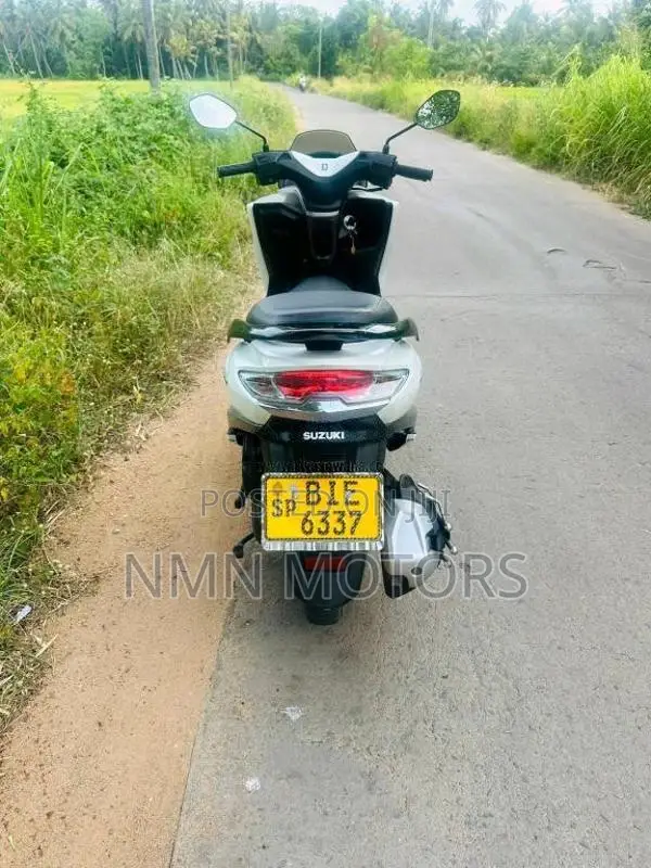 Suzuki Burgman 2019 Motorbike (Used)