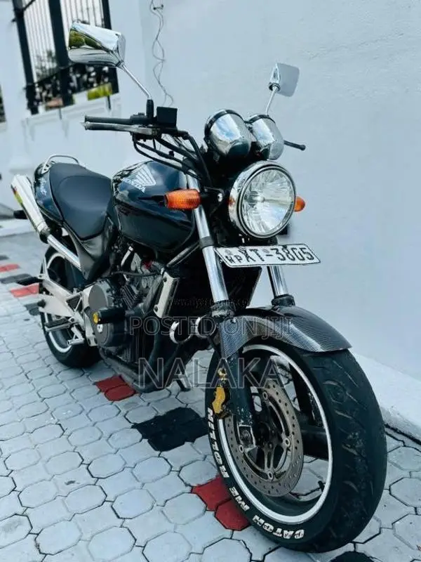 Honda Hornet 2012 Motorbike (Used)