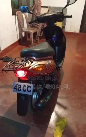 Yamaha 48cc 2023 Motorbike (Used)