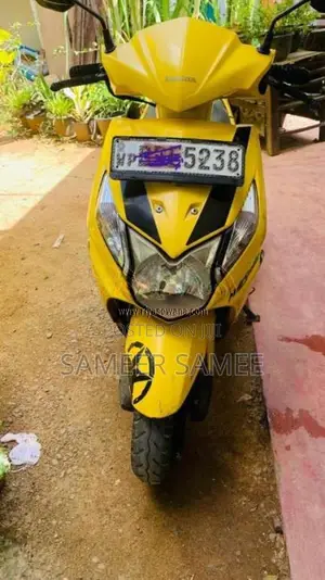 Honda Dio 2015 Motorbike (Used)