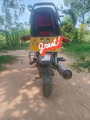 Bajaj CT-100 2004 Motorbike (Used)