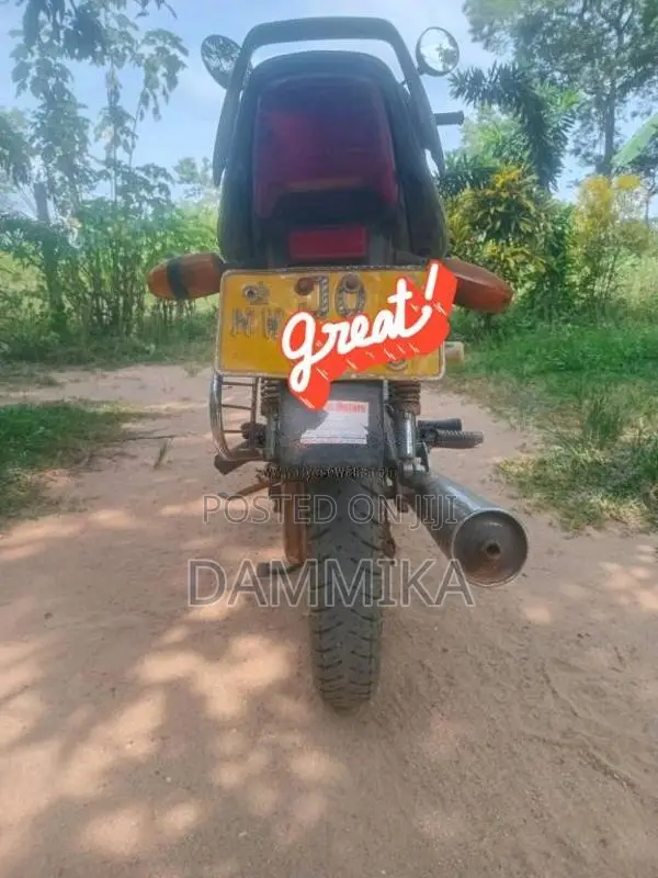 Bajaj CT-100 2004 Motorbike (Used)