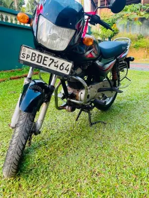 Bajaj CT-100 2015 Motorbike (Used)