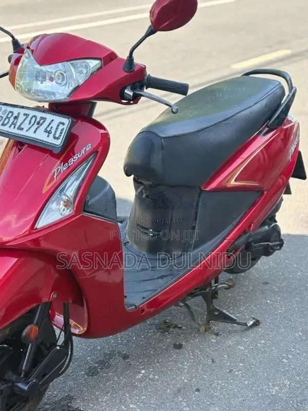 Hero Pleasure 2014 Motorbike (Used)