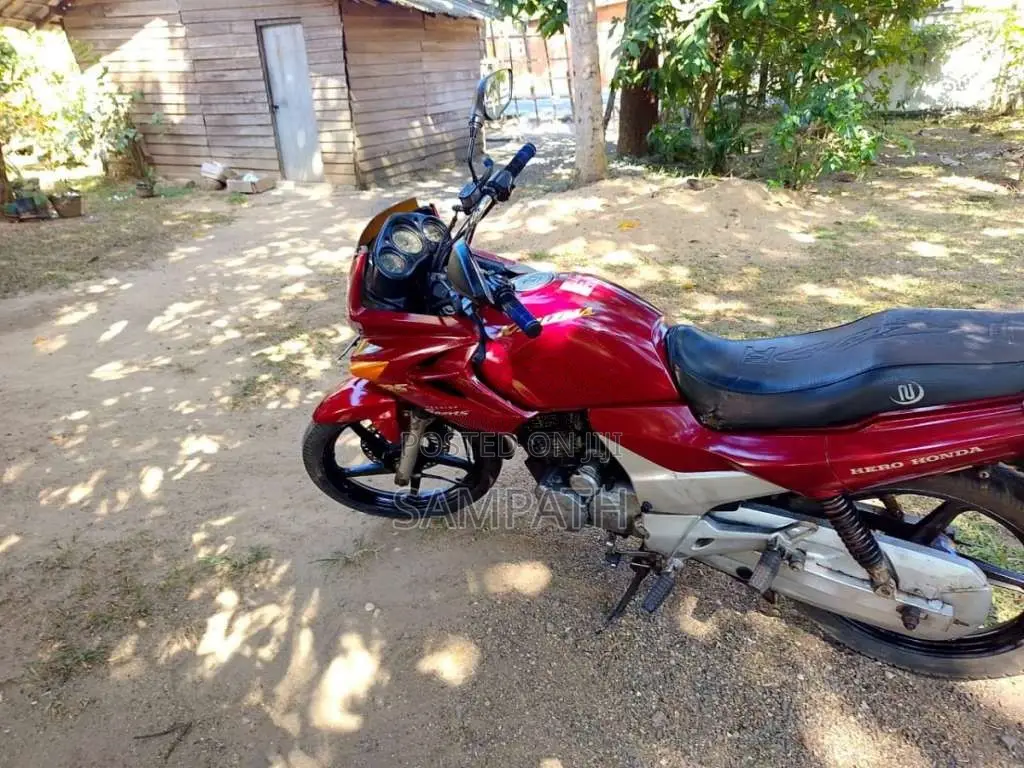 Hero-Honda Karizma 2006 Motorbike (Used)