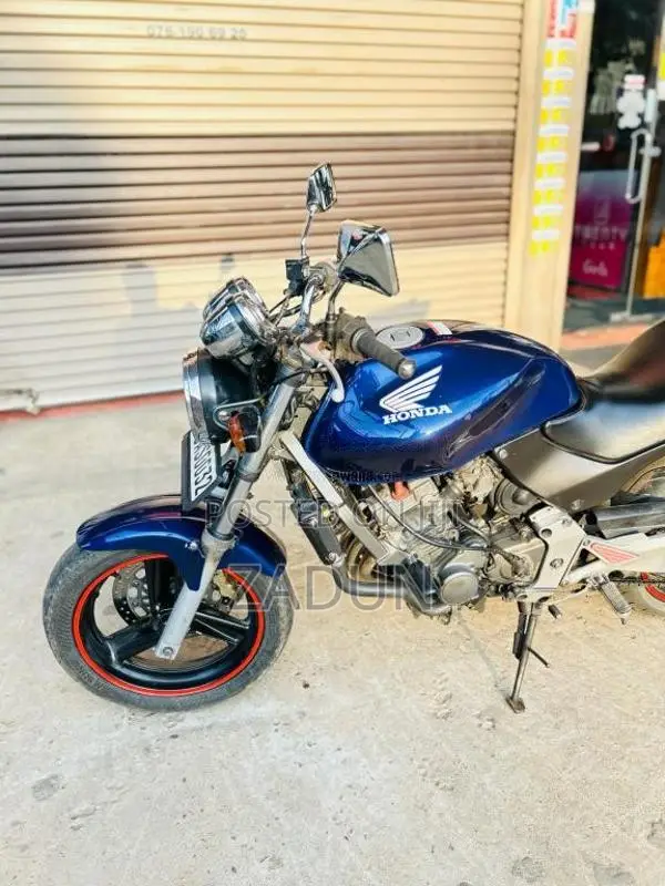 Honda Hornet 2014 Motorbike (Used)