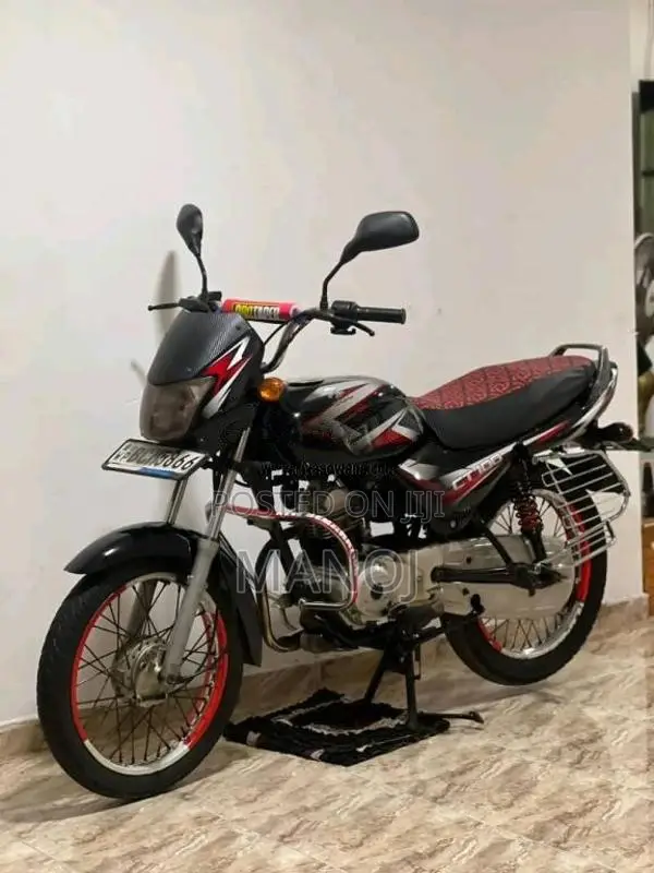 Bajaj CT-100 2015 Motorbike (Used)