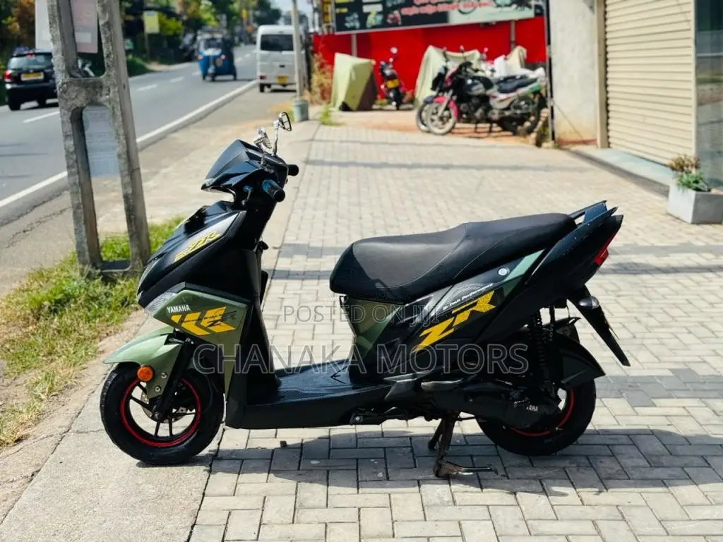 Yamaha Ray ZR 2017 Motorbike (Used)