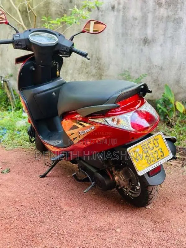 Hero Pleasure 2015 Motorbike (Used)