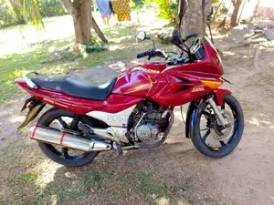 Hero-Honda Karizma 2006 Motorbike (Used)
