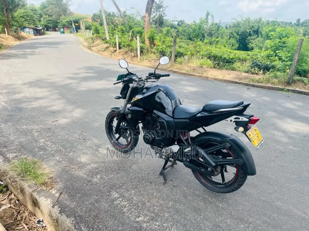 Yamaha FZ-S Version 2.0 2015 Motorbike (Used)