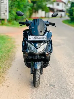 Suzuki BURGMAN 2019 Motorbike (Used)