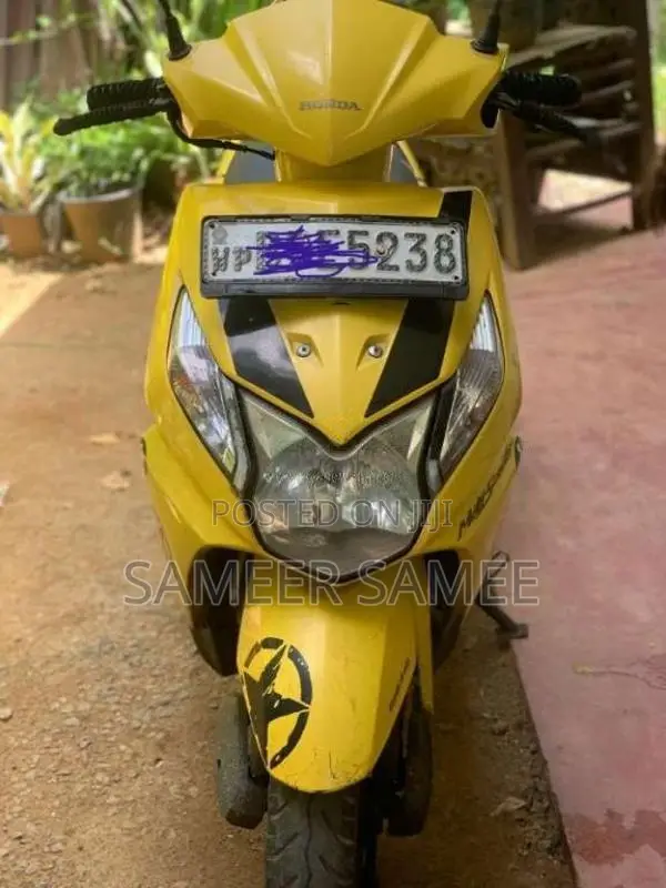 Honda Dio 2015 Motorbike (Used)