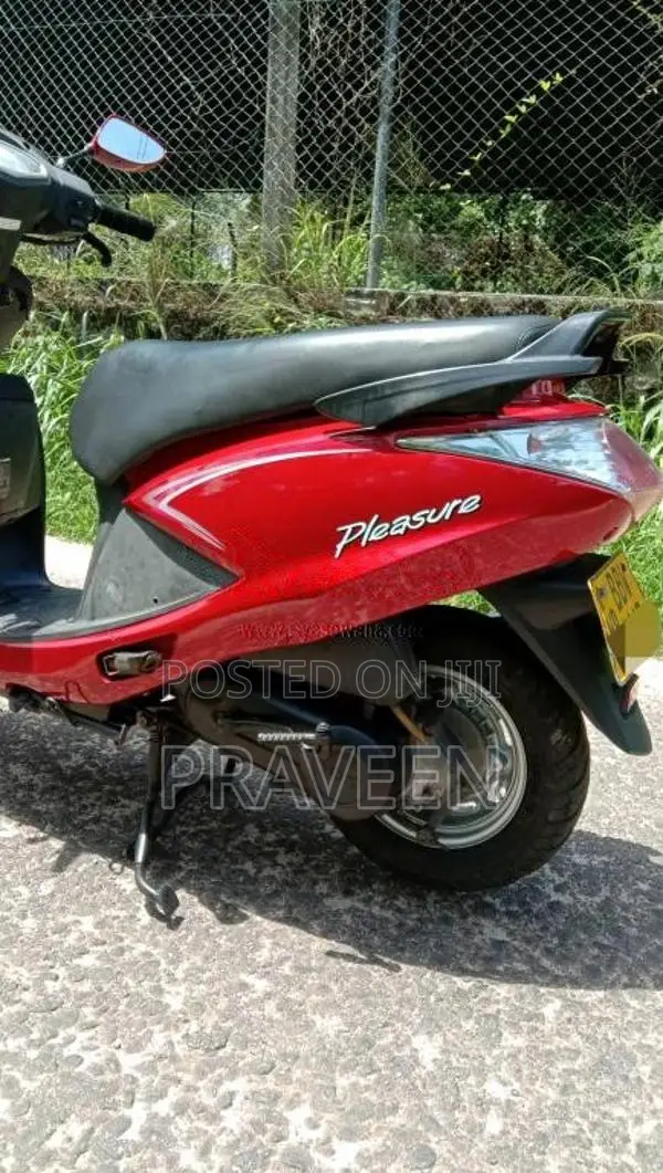 Hero Pleasure 2015 Motorbike (Used)
