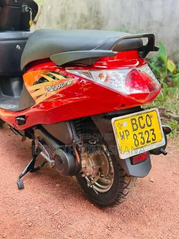 Hero Pleasure 2015 Motorbike (Used)