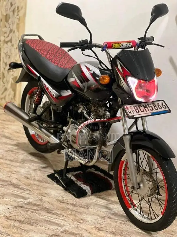 Bajaj CT-100 2015 Motorbike (Used)