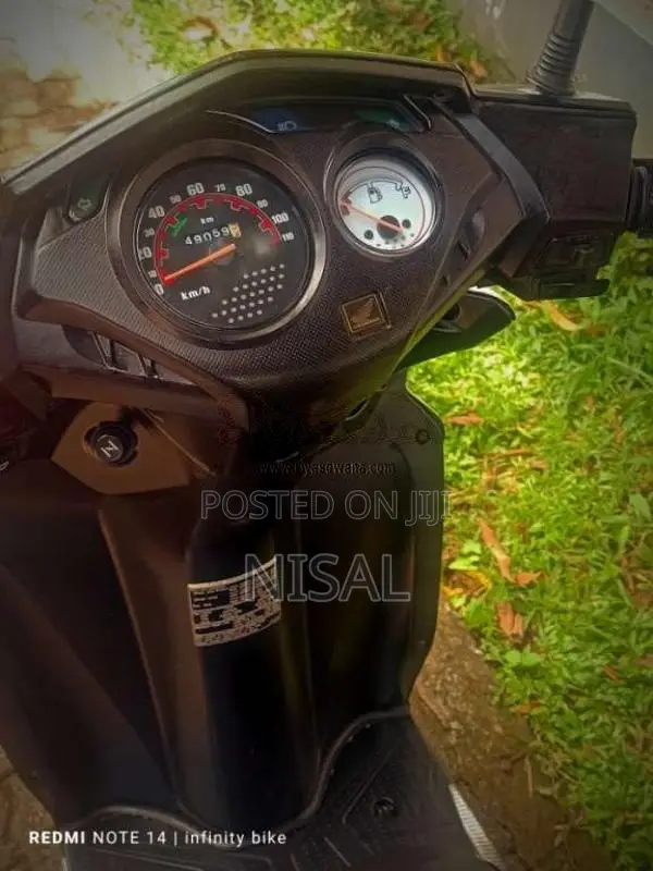 Honda Dio 2017 Motorbike (Used)