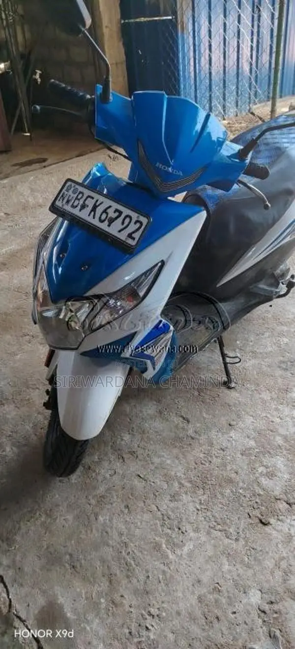 Honda DIO 2018 Motorbike (Used)