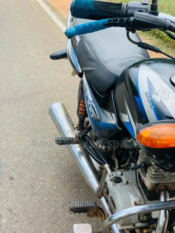 Bajaj CT-100 2015 Motorbike (Used)