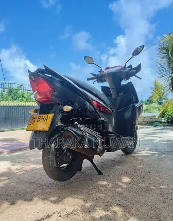 Yamaha Ray 2018 Motorbike (Used)