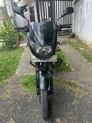 Bajaj Pulsar 150 2015 Motorbike (Used)