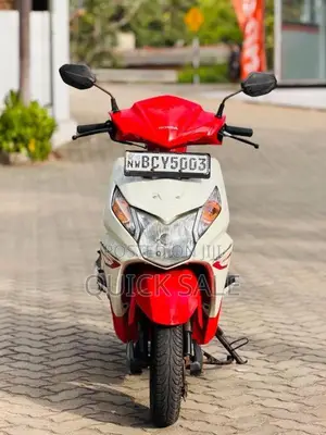 Honda Dio 2015 Motorbike (Used)